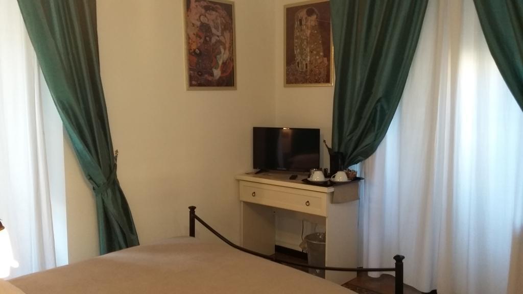 I Tre Pupazzi Bed and breakfast 4*